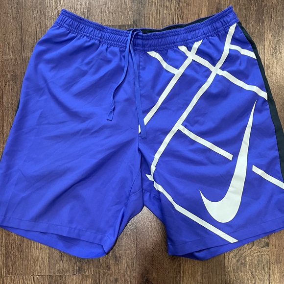 Nike Athletic Shorts/trunks purple with White Swoosh size large - Picture 1 of 9
